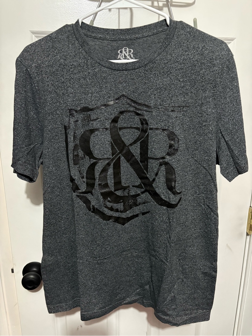 Rock & Republic Charcoal Graphic Short Sleeve Tee